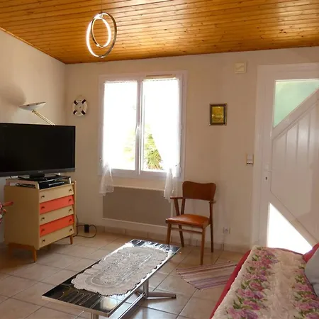 Charmante Maison 2 Chambres, Proche Plage, Commerces, Avec Terrasse Et Wifi A - Fr-1-323-284 Saint-Jean-de-Monts