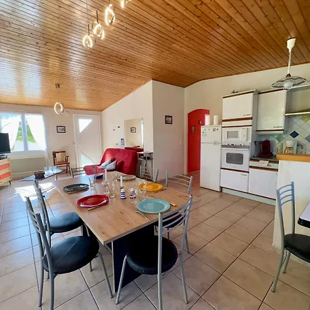 Charmante Maison 2 Chambres, Proche Plage, Commerces, Avec Terrasse Et Wifi A - Fr-1-323-284 * Saint-Jean-de-Monts