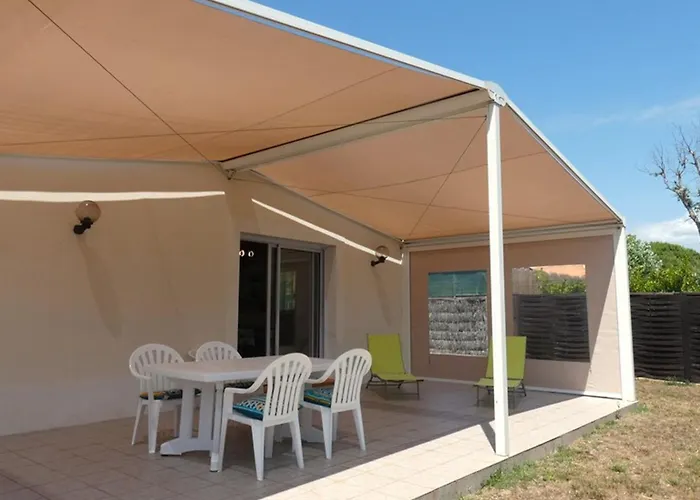 Maison 2 Proche Et Commerces, Terrasse Couverte - Fr-1-323-284 펜션 *