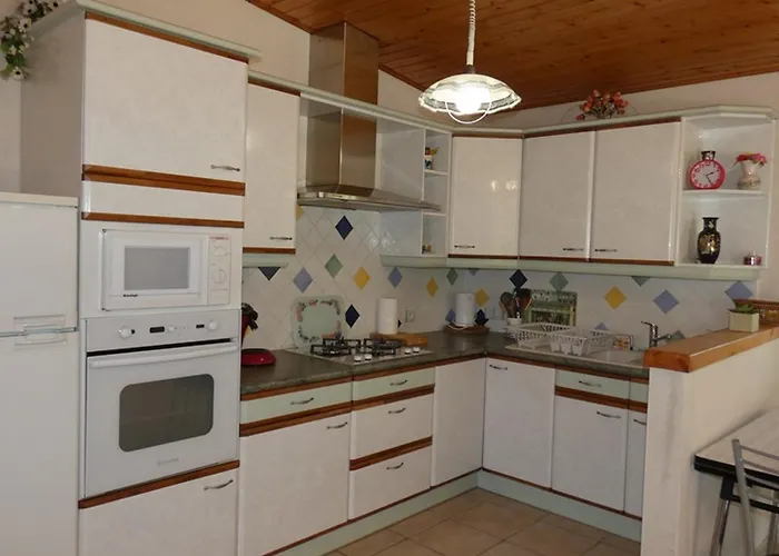 펜션 Maison 2 Proche Et Commerces, Terrasse Couverte - Fr-1-323-284