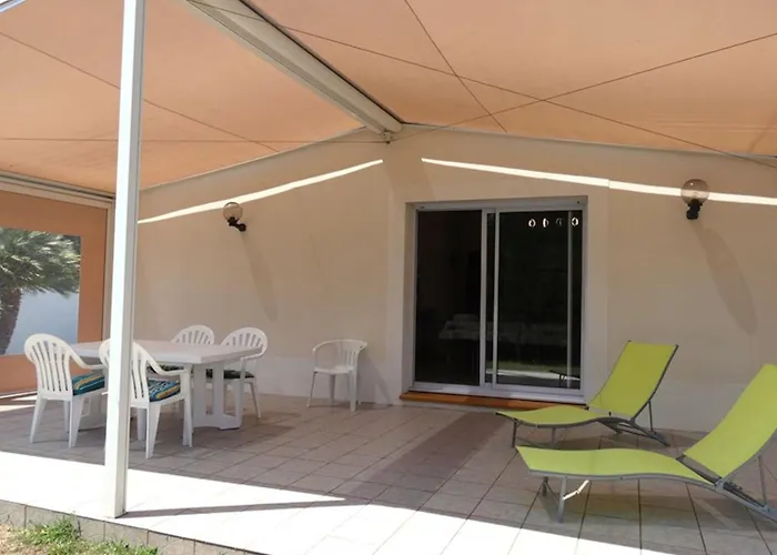 Maison 2 Proche Et Commerces, Terrasse Couverte - Fr-1-323-284 펜션 생장드몽